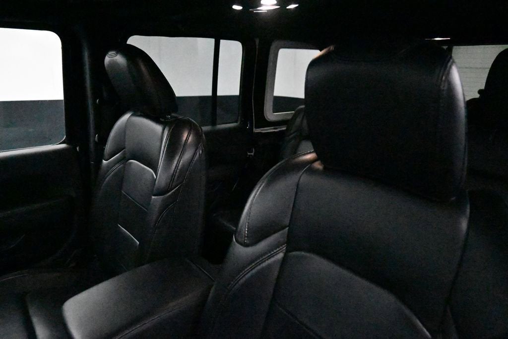 2022 Jeep Wrangler Unlimited Sahara Altitude 4x4