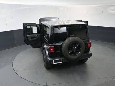 2022 Jeep Wrangler Unlimited Sahara Altitude 4x4