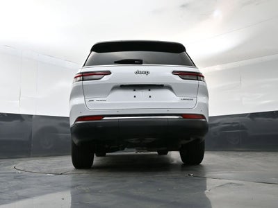 2023 Jeep Grand Cherokee L Laredo 4x4