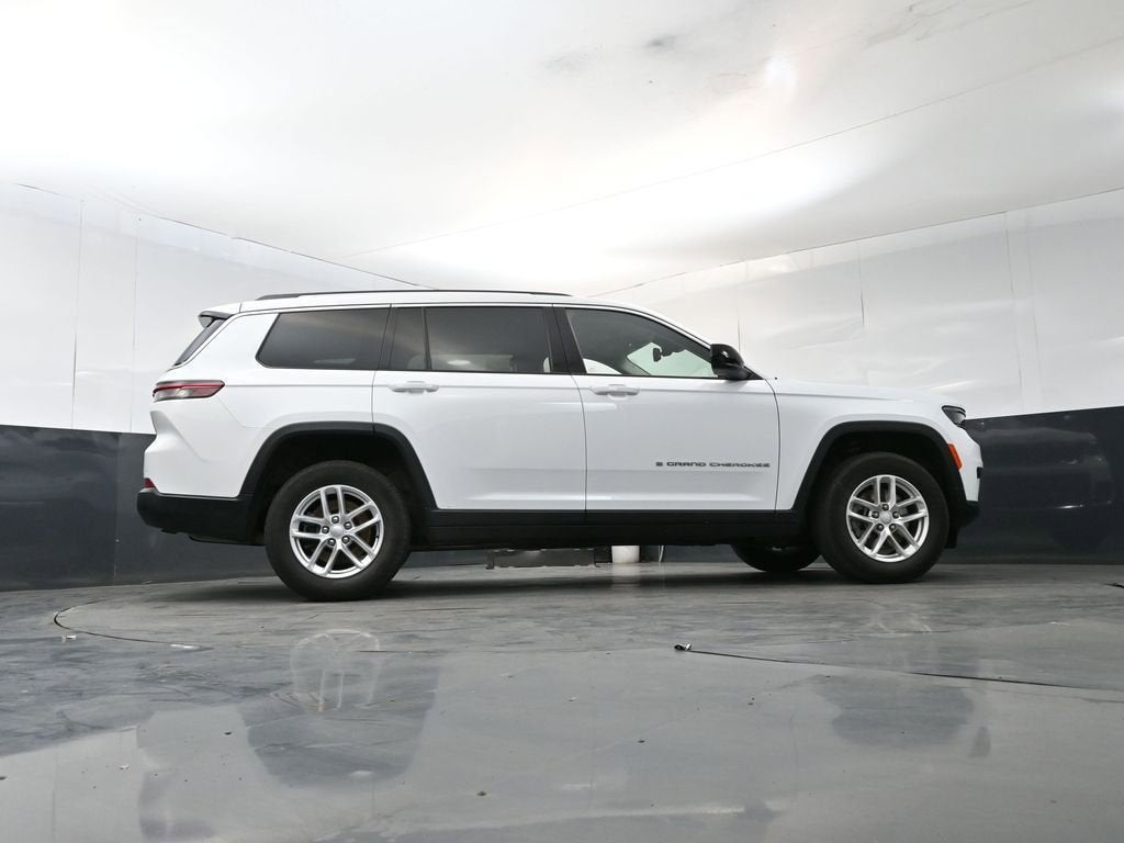 2023 Jeep Grand Cherokee L Laredo 4x4