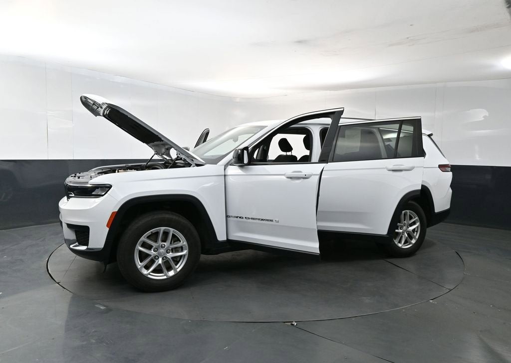 2023 Jeep Grand Cherokee L Laredo 4x4