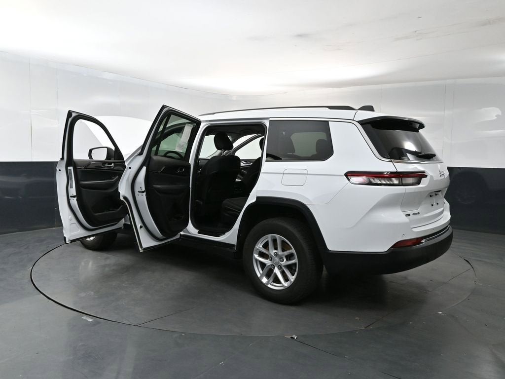 2023 Jeep Grand Cherokee L Laredo 4x4