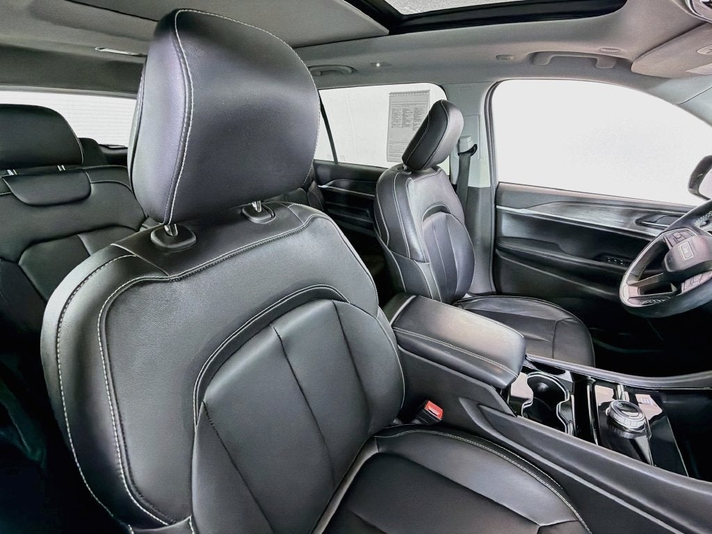 2022 Jeep Grand Cherokee L Limited 4x4