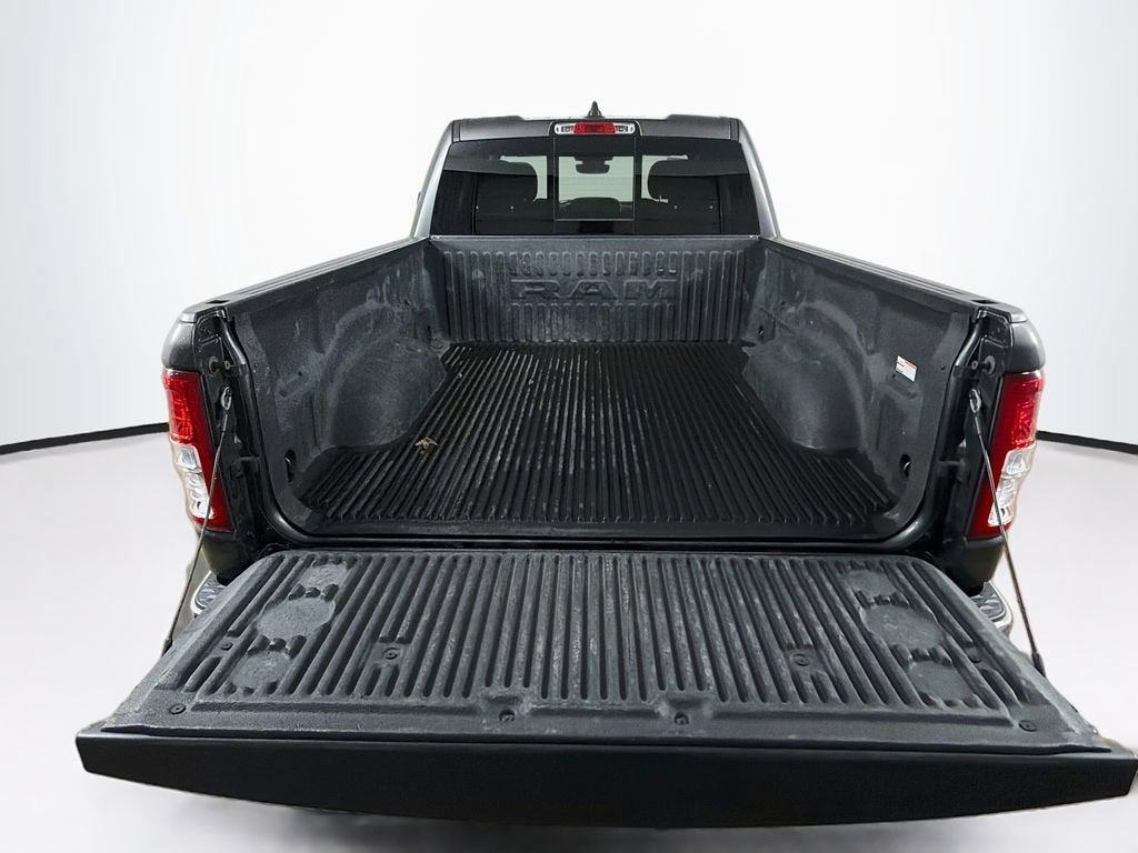 2020 RAM 1500 Big Horn Quad Cab 4x4 6'4" Box