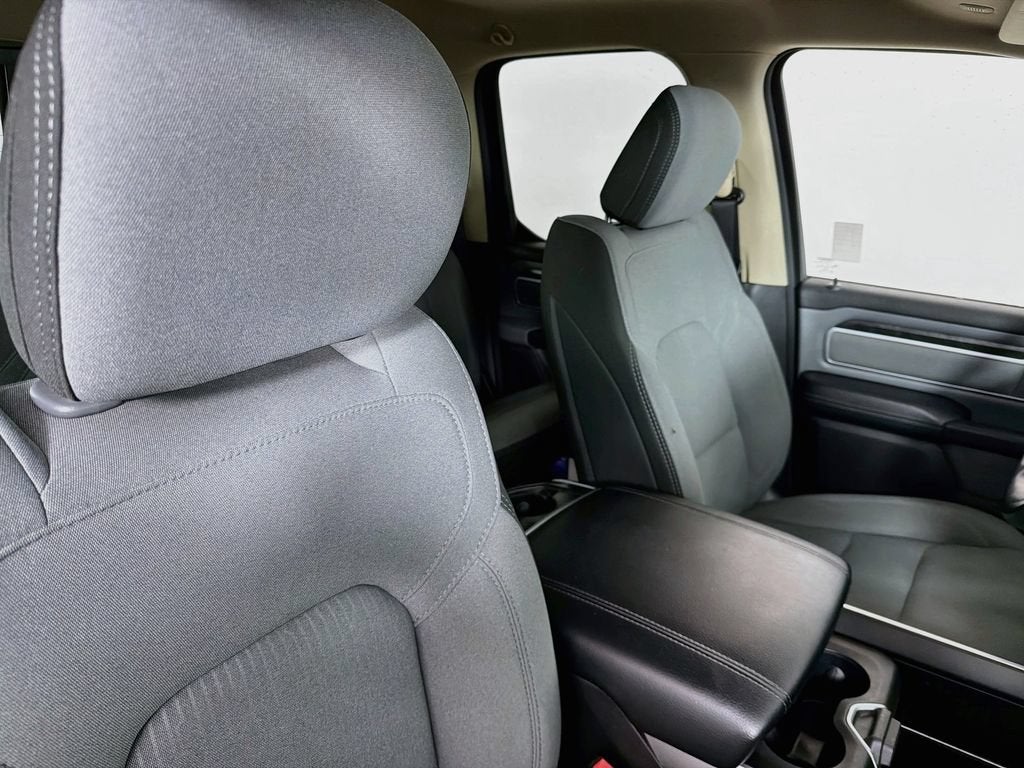 2020 RAM 1500 Big Horn Quad Cab 4x4 6'4" Box