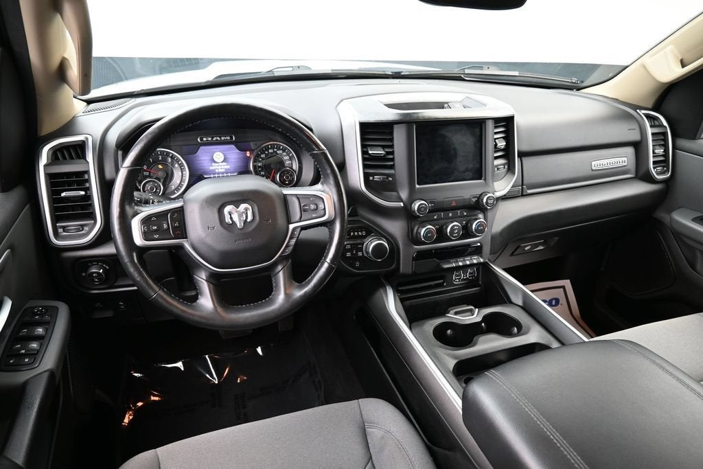 2020 RAM 1500 Big Horn Crew Cab 4x4 5'7" Box