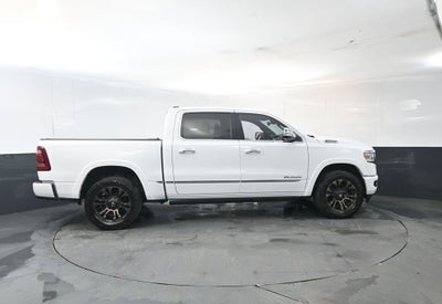 2022 RAM 1500 Limited Crew Cab 4x4 5'7" Box