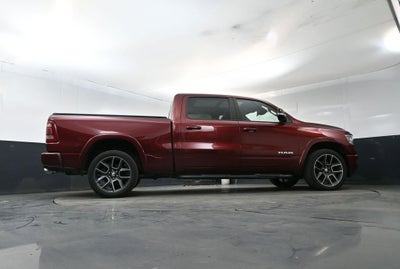 2019 RAM 1500 Laramie Crew Cab 4x4 6'4" Box