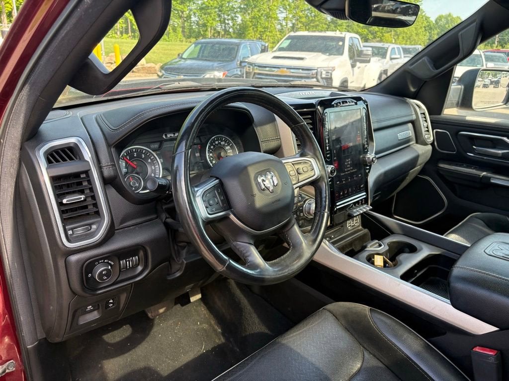 2019 RAM 1500 Laramie Crew Cab 4x4 6'4" Box