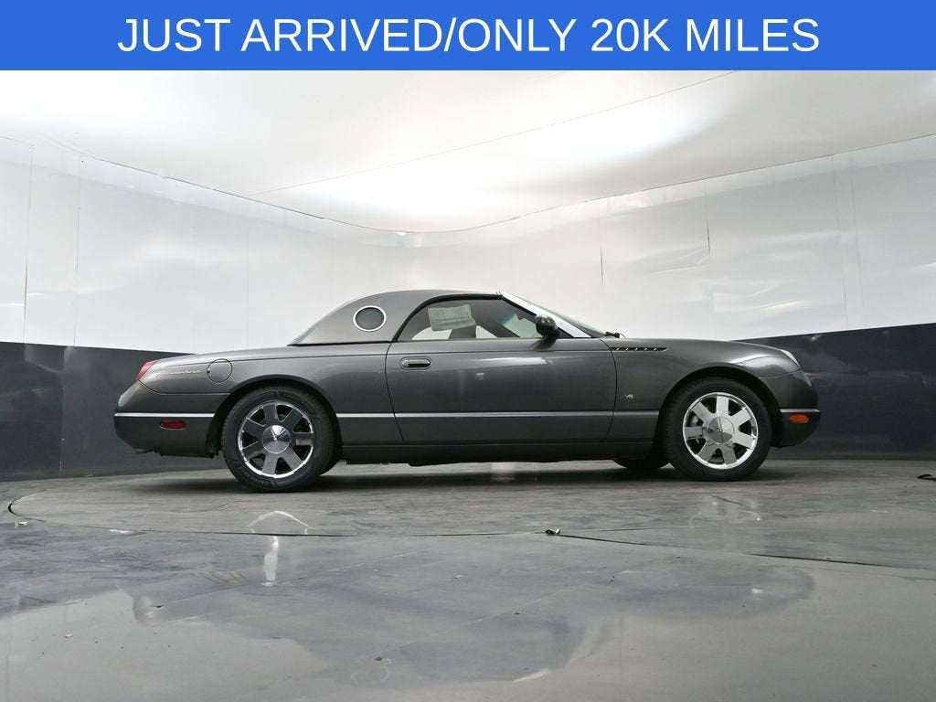 2003 Ford Thunderbird Deluxe