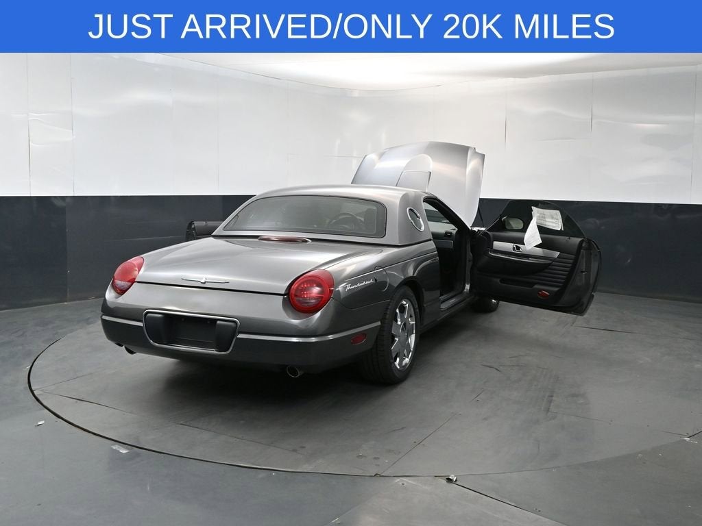 2003 Ford Thunderbird Deluxe
