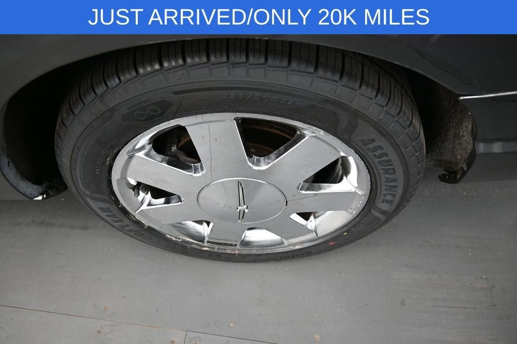 2003 Ford Thunderbird Deluxe