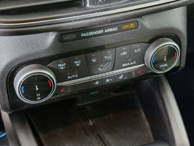 2022 Ford Escape Titanium Hybrid