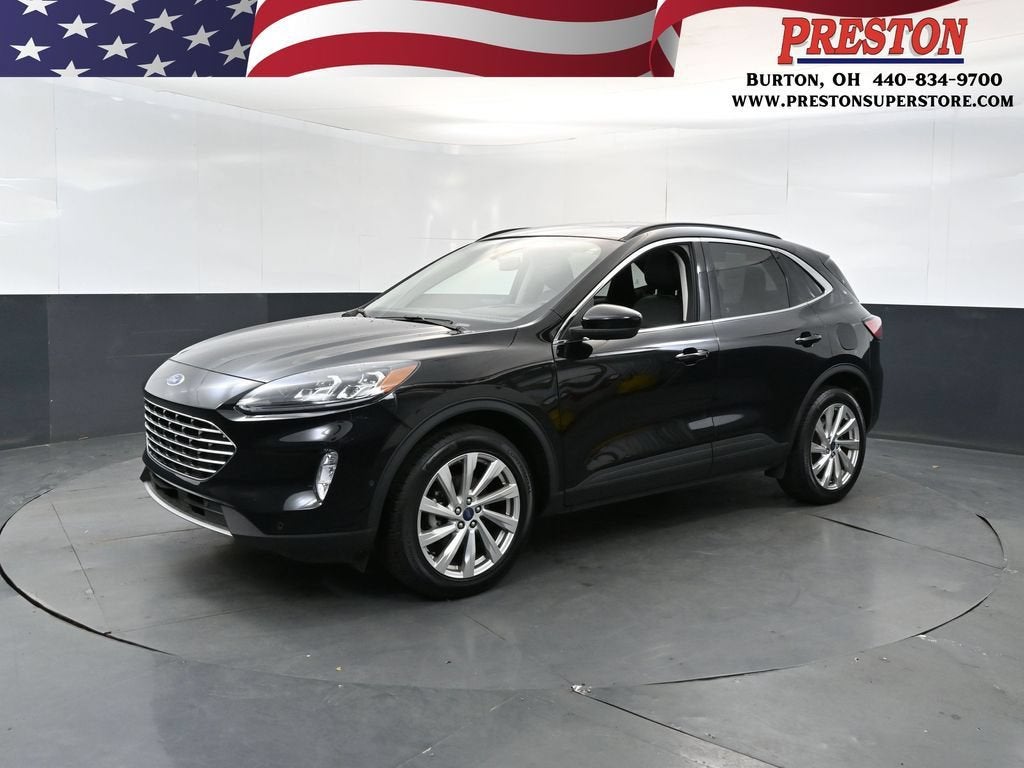 2022 Ford Escape Titanium
