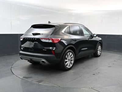 2022 Ford Escape Titanium