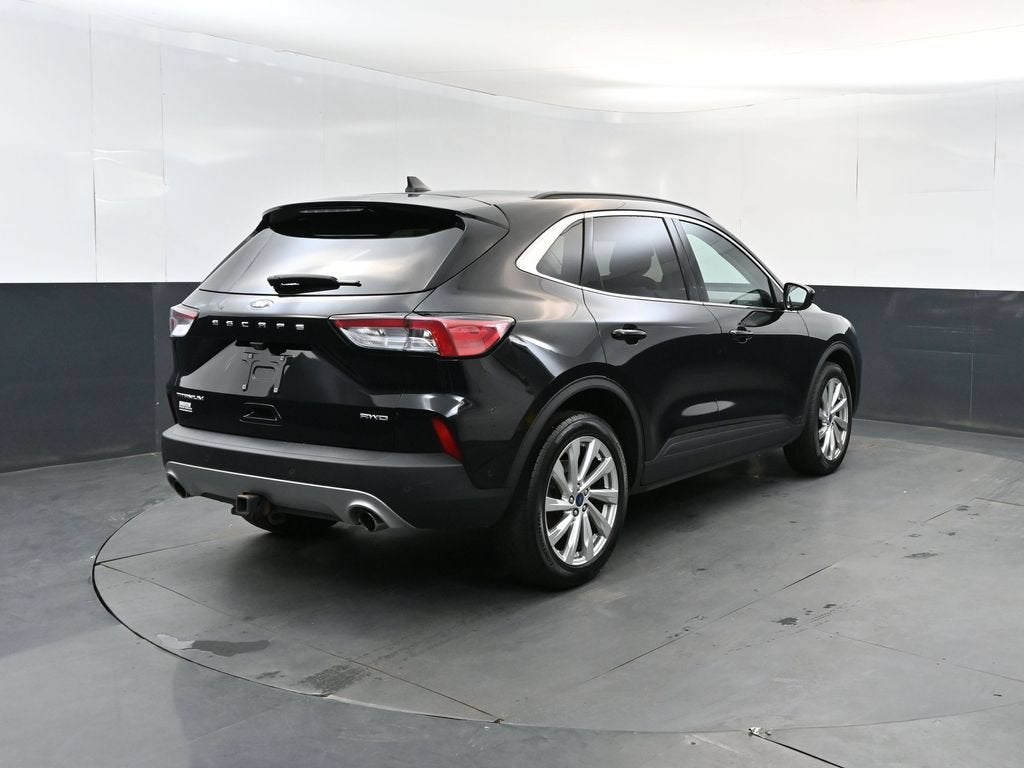 2022 Ford Escape Titanium