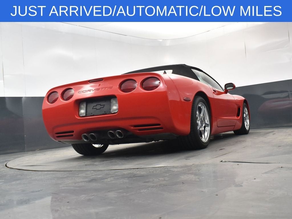 2004 Chevrolet Corvette Base