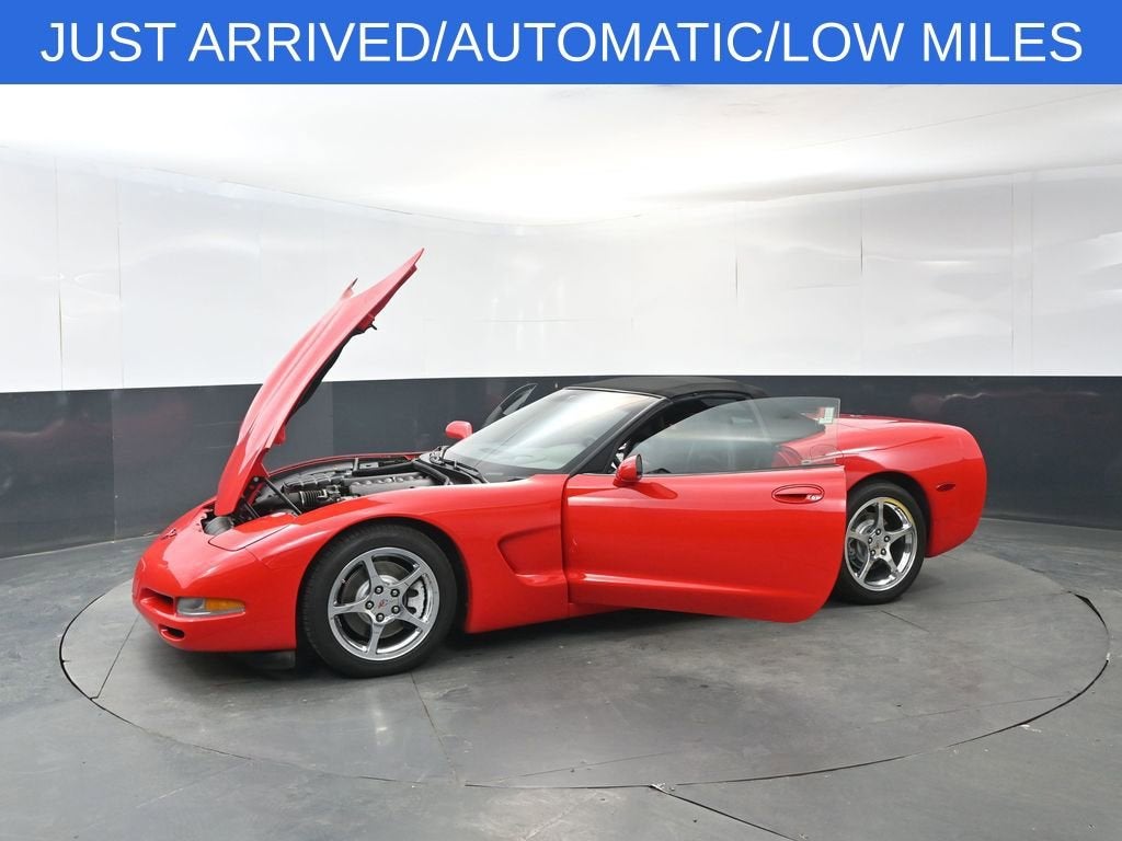 2004 Chevrolet Corvette Base
