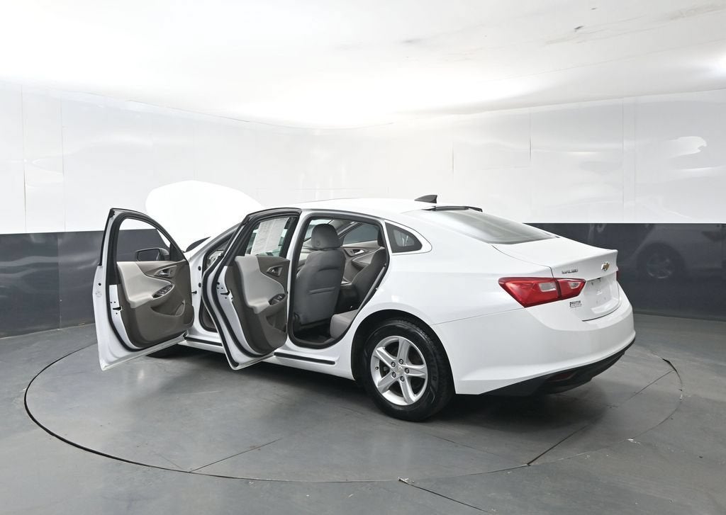 2021 Chevrolet Malibu LS
