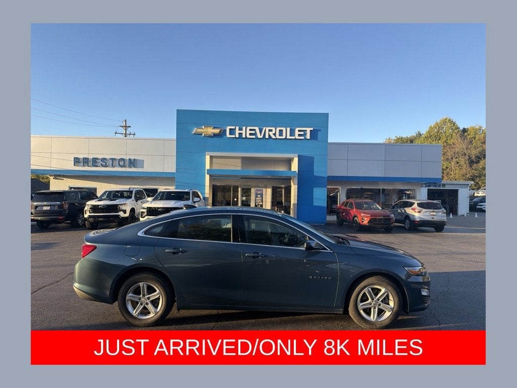 2025 Chevrolet Malibu LS