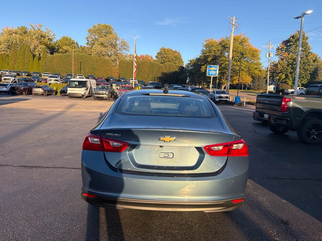 2025 Chevrolet Malibu LS
