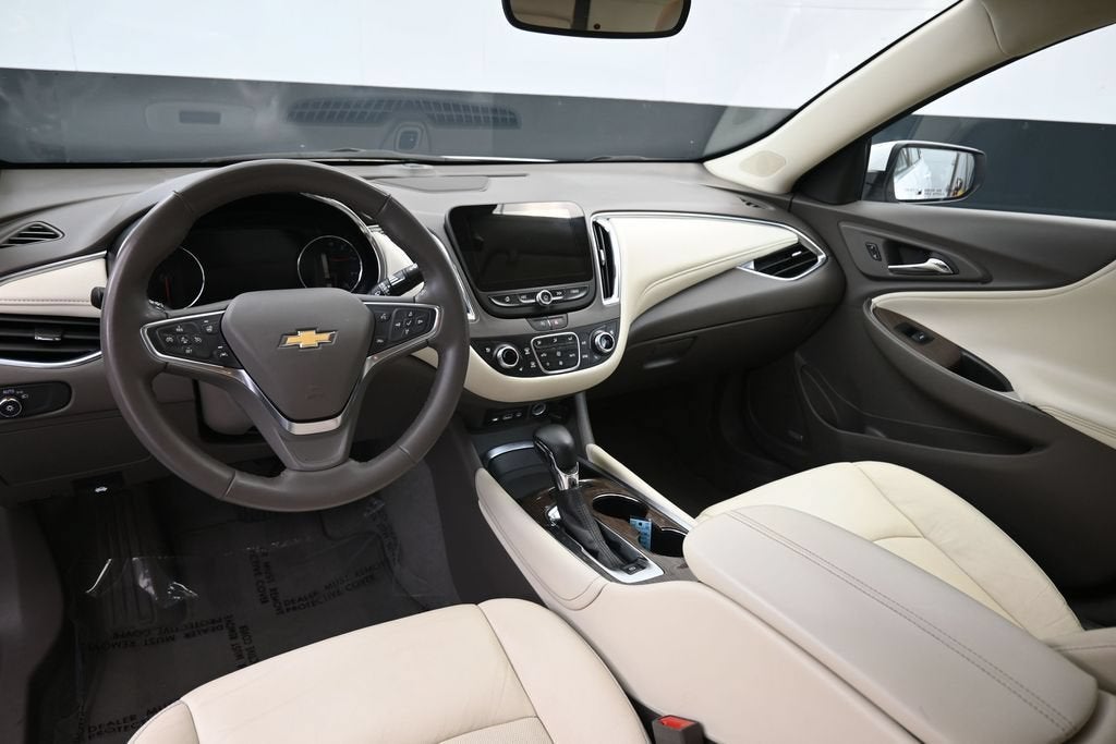 2024 Chevrolet Malibu 2LT