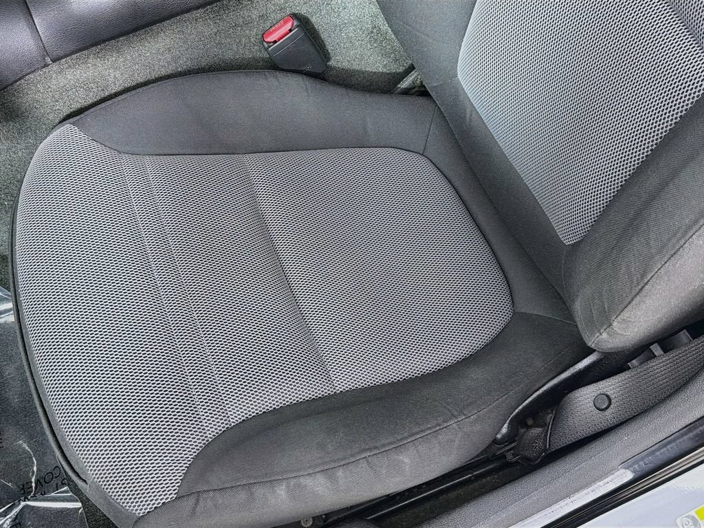 2007 Pontiac Solstice Base