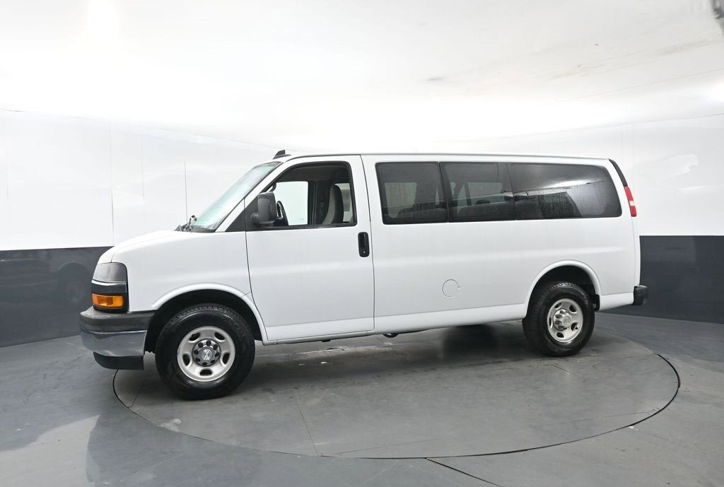 2019 Chevrolet Express Passenger 3500 LT