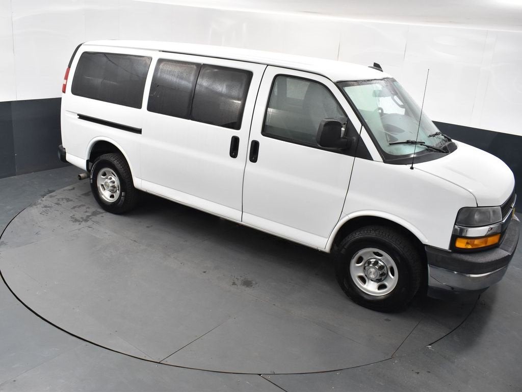 2019 Chevrolet Express Passenger 3500 LT