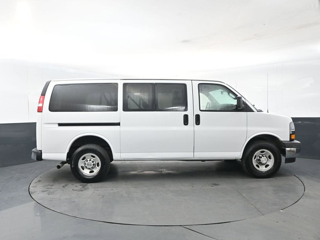 2019 Chevrolet Express Passenger 3500 LT