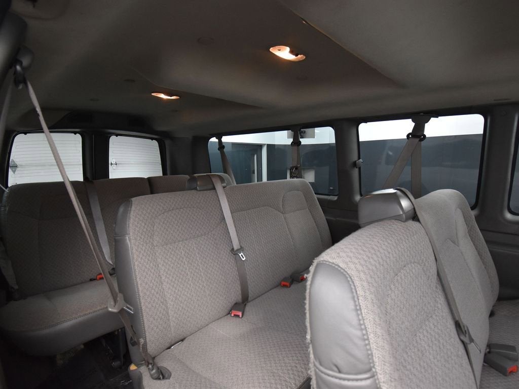 2019 Chevrolet Express Passenger 3500 LT