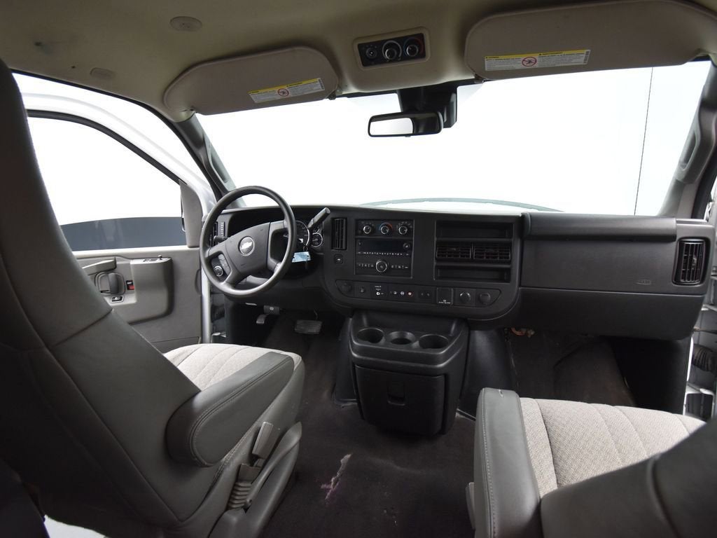 2019 Chevrolet Express Passenger 3500 LT