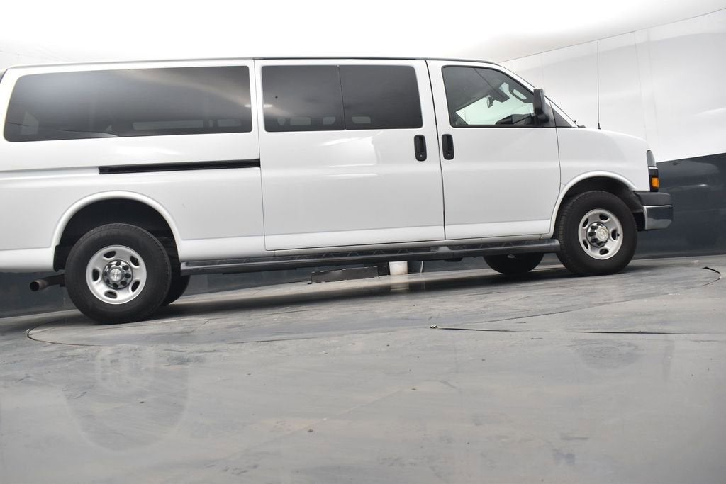 2019 Chevrolet Express Passenger 3500 LT