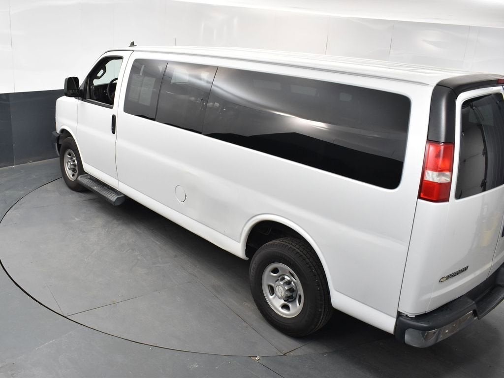 2019 Chevrolet Express Passenger 3500 LT