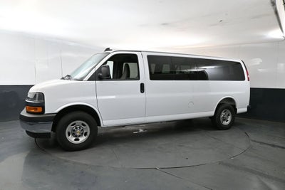 2025 Chevrolet Express Passenger 1LT