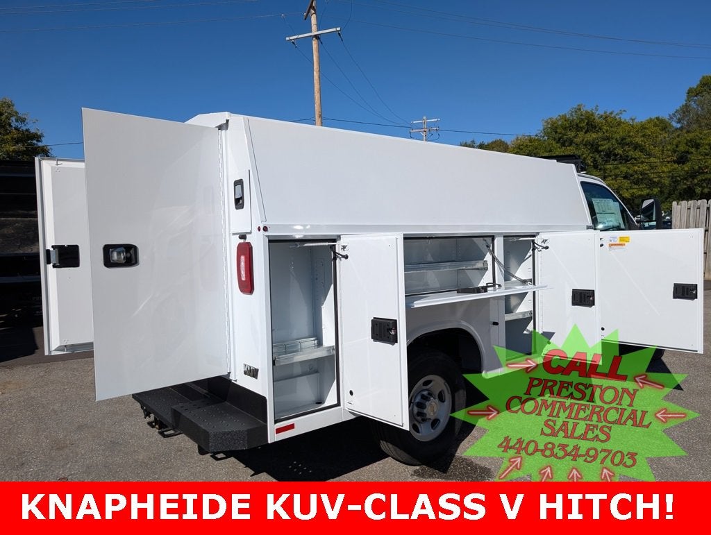 2025 Chevrolet Express Cutaway 3500 1WT