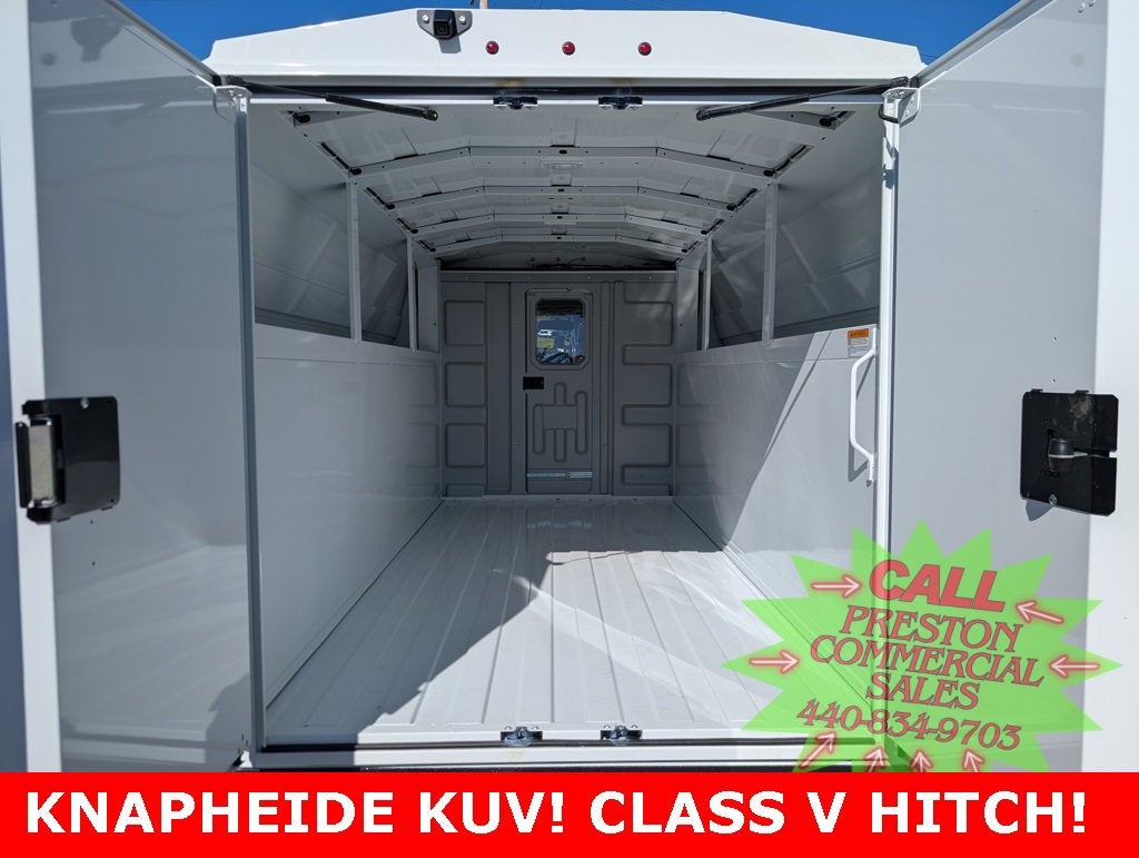 2025 Chevrolet Express Cutaway 3500 1WT