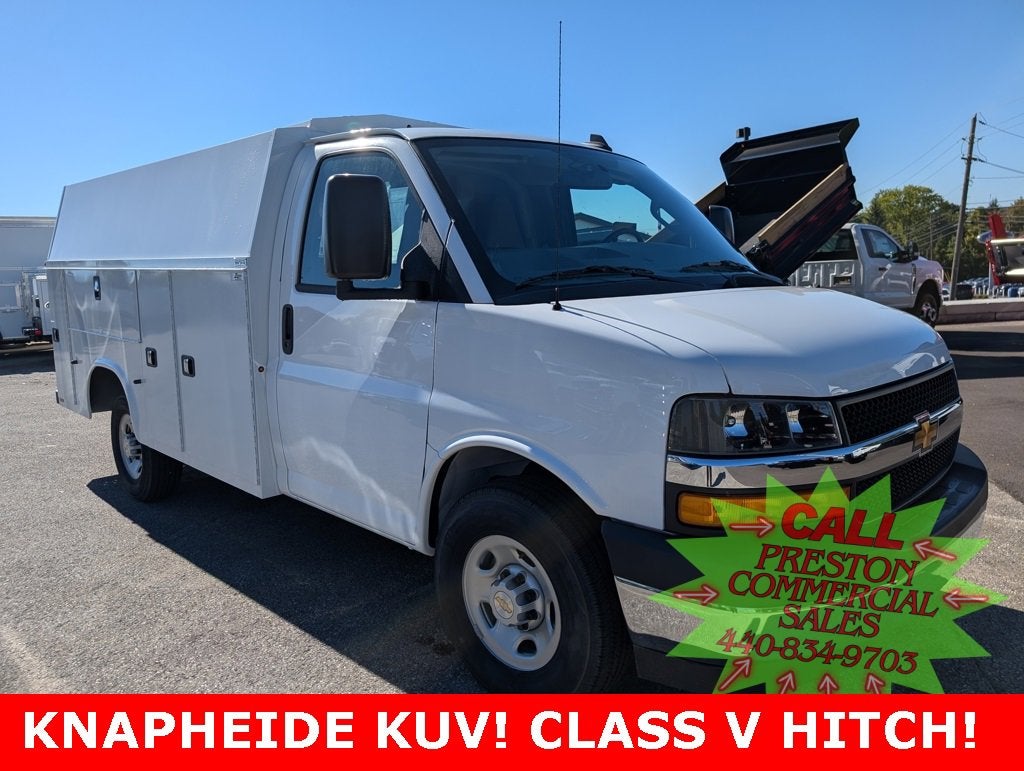 2025 Chevrolet Express Cutaway 3500 1WT