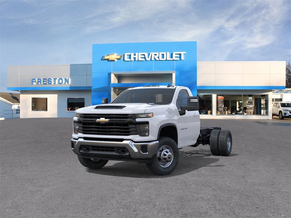 2026 Chevrolet Silverado 3500 HD Chassis Cab Work Truck