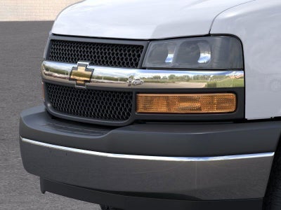 2025 Chevrolet Express Cutaway 3500 1WT