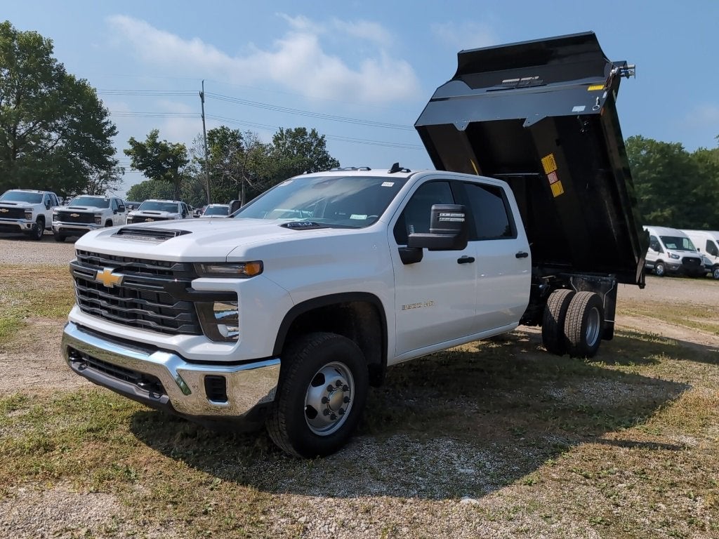 2025 Chevrolet Silverado 3500 HD Chassis Cab Work Truck