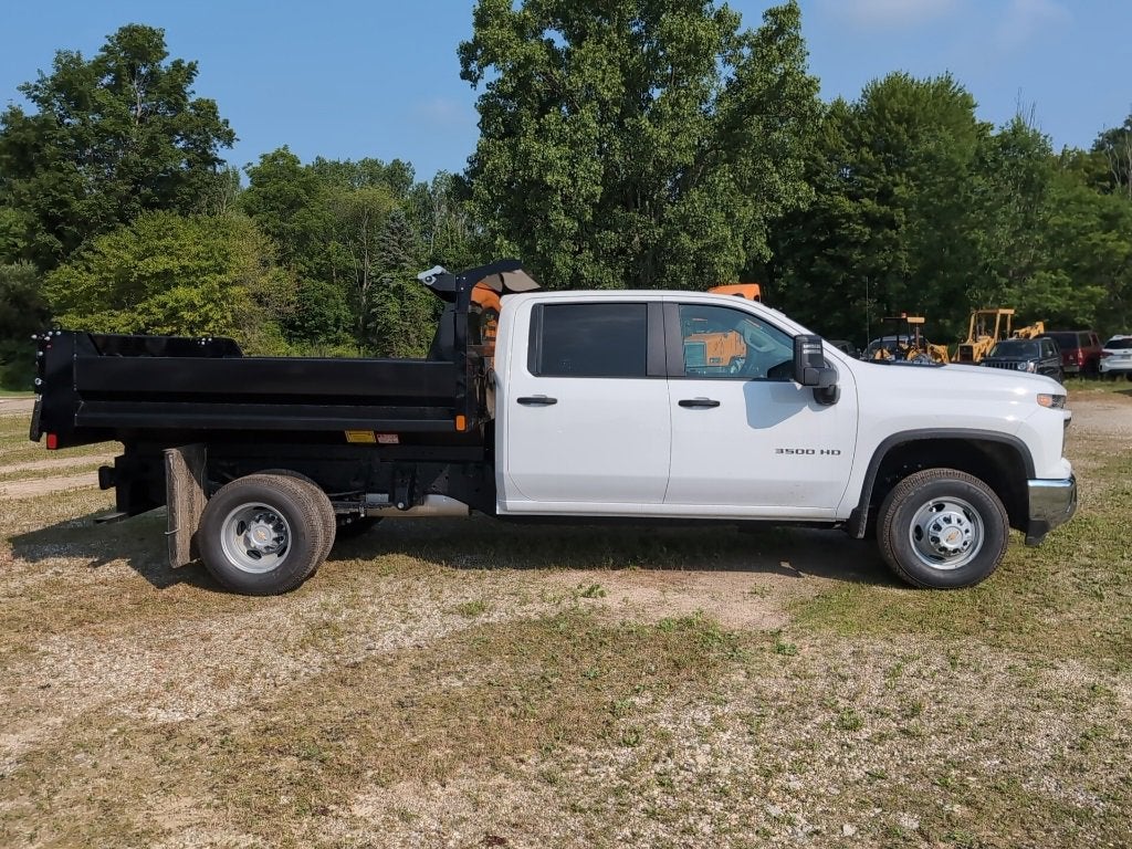 2025 Chevrolet Silverado 3500 HD Chassis Cab Work Truck