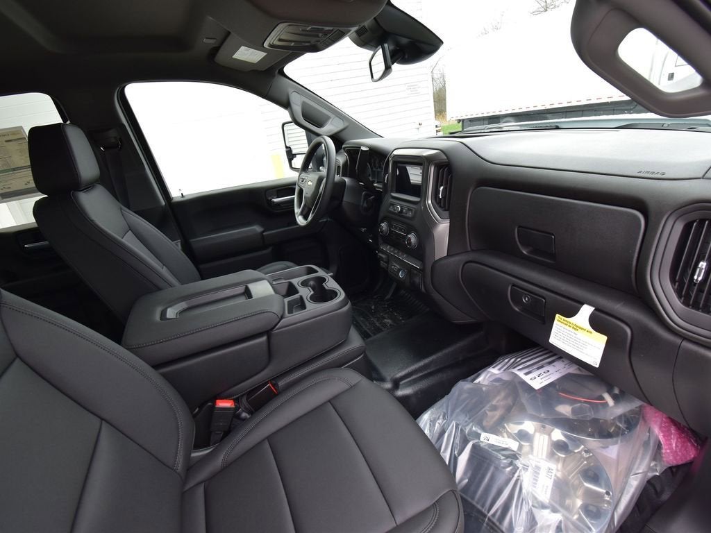 2026 Chevrolet Silverado 3500 HD WT DRW