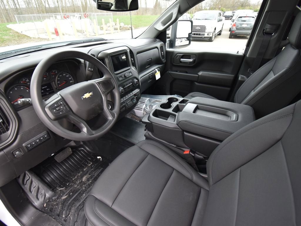 2026 Chevrolet Silverado 3500 HD WT DRW