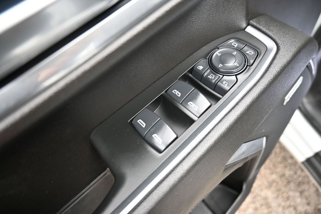 2025 Chevrolet Silverado 3500 HD LTZ DRW