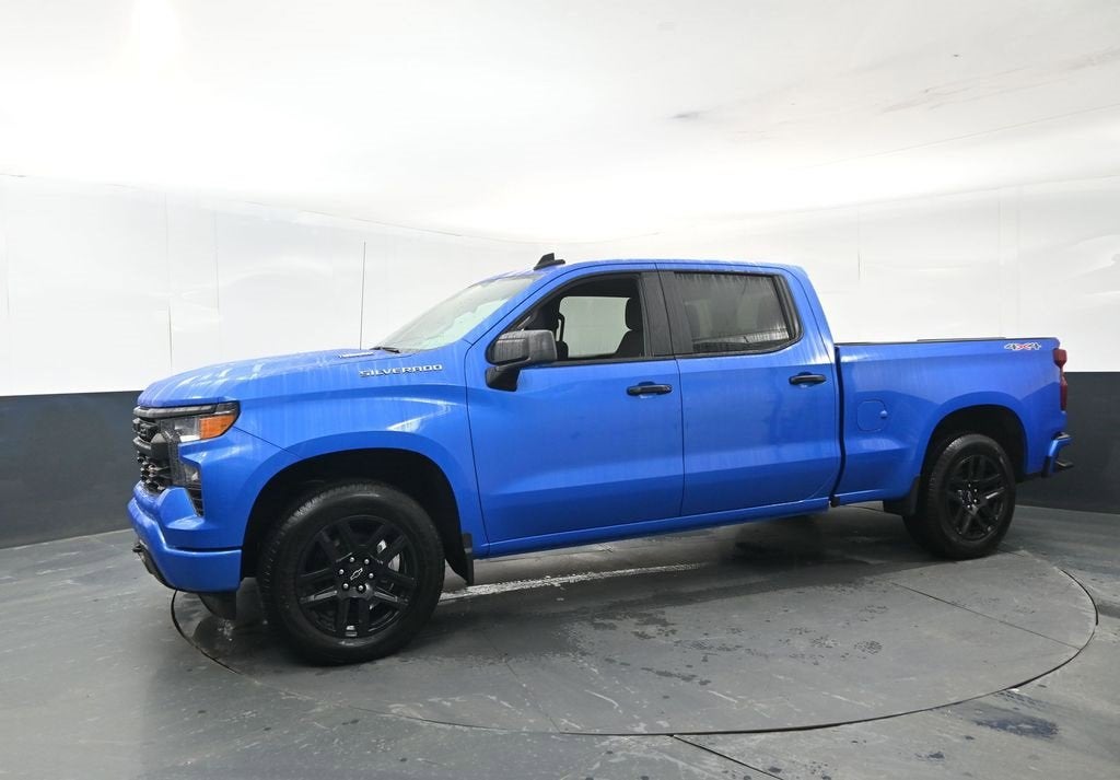 2025 Chevrolet Silverado 1500 Custom