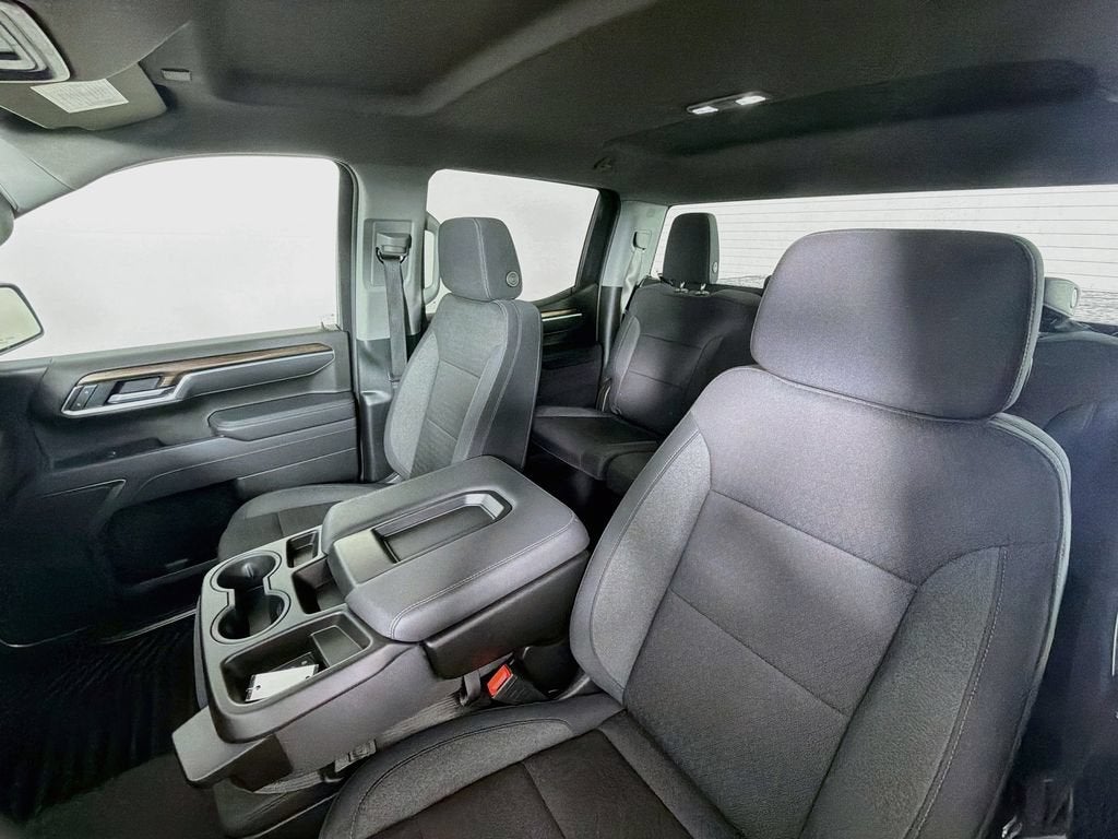 2025 Chevrolet Silverado 1500 LT (2FL)
