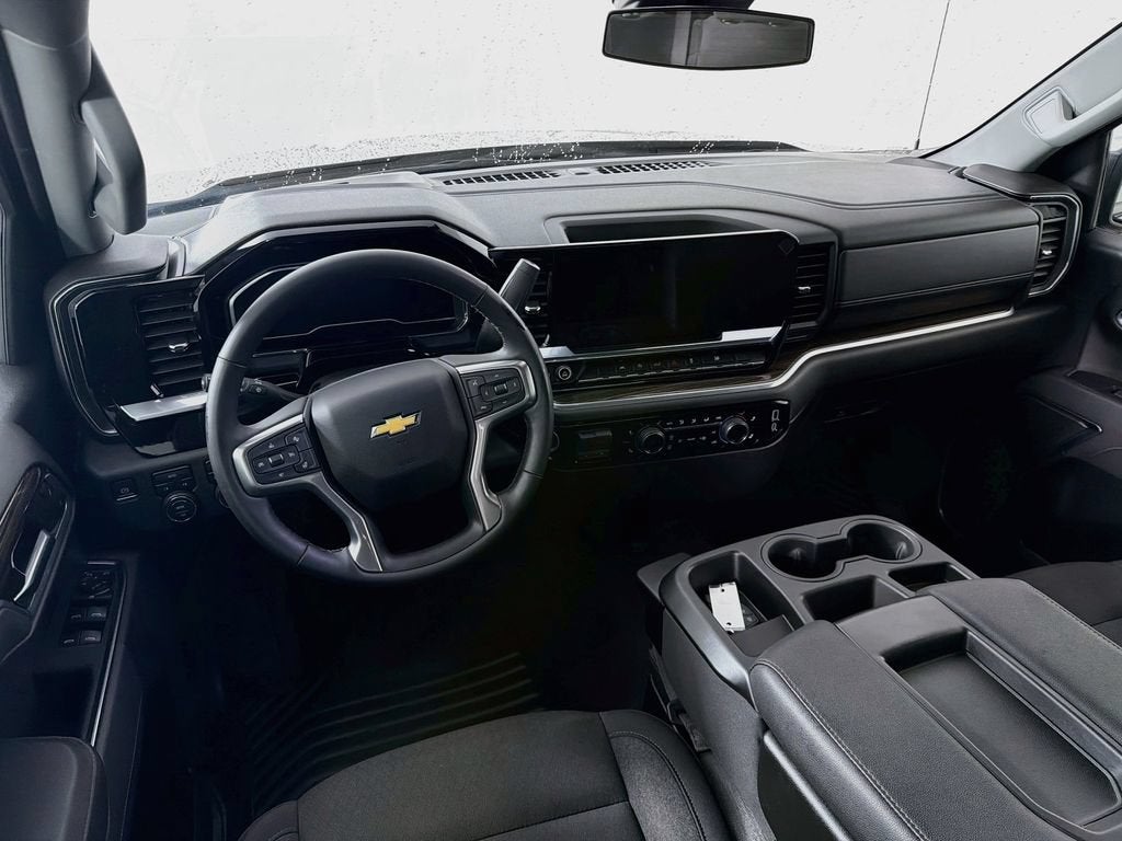 2025 Chevrolet Silverado 1500 LT (2FL)