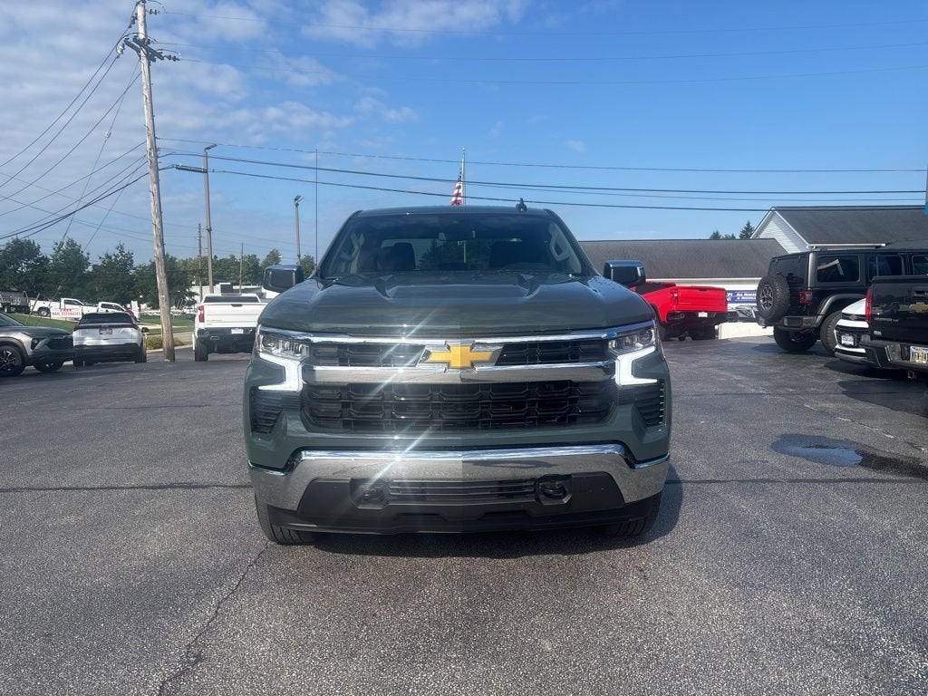 2025 Chevrolet Silverado 1500 LT (2FL)