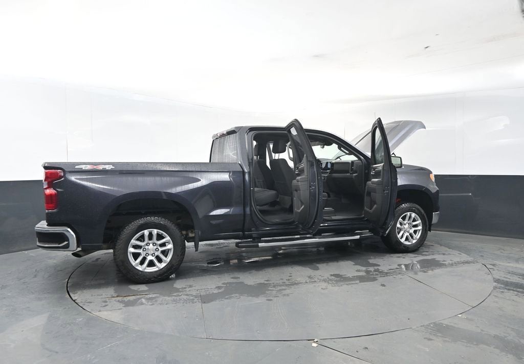 2022 Chevrolet Silverado 1500 LT (2FL)